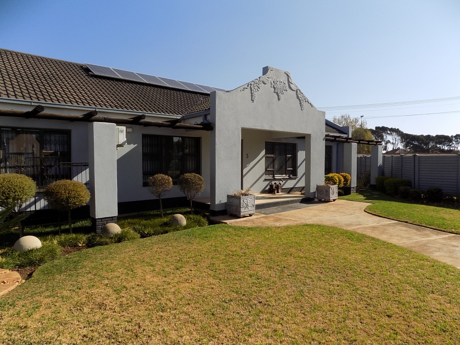 3 Bedroom Property for Sale in Ventersdorp North West